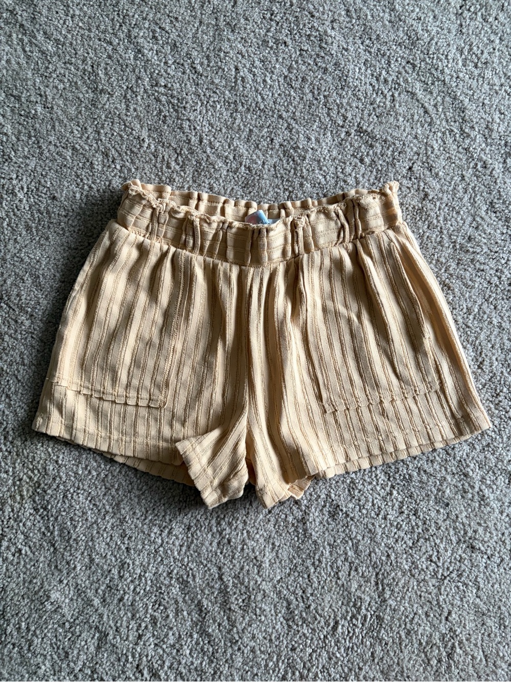 Free people beach Beige Textured Elastic summer cotton bohemian shorts sz xs 26
